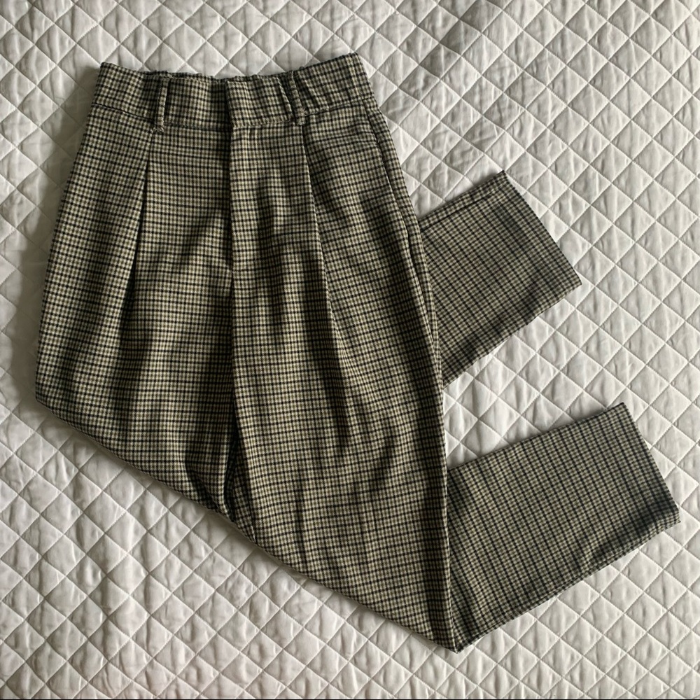 Zara Pleated Plaid Trousers - Khaki Tan Navy - XS